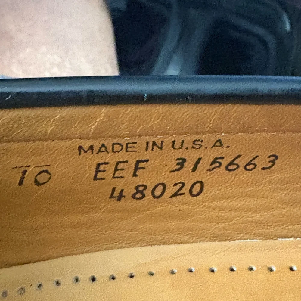 Allen Edmonds Black Leather Slip-On Size 10 Loafers(123) - Picture 12 of 12